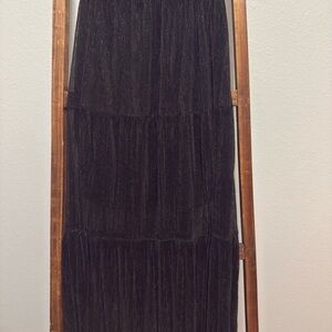 ANDREE BY UNIT Elegant Black Maxi Skirt